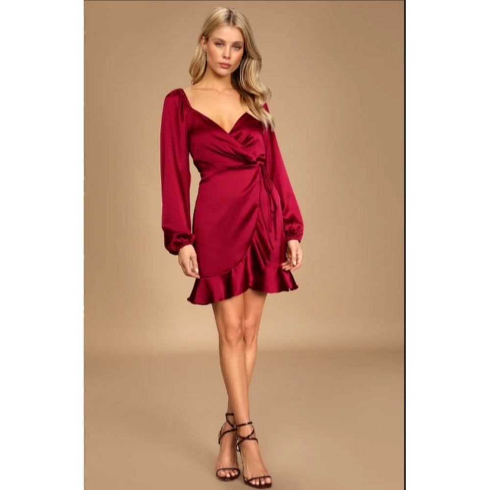 NWT Lulu's Life's Women's Ruffled Wrap Dress A Cabaret Burgundy Satin X-Large - Picture 2 of 11